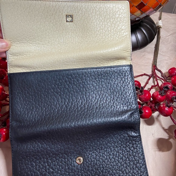 Kate Spade matching purse and wallet - Picture 7 of 8